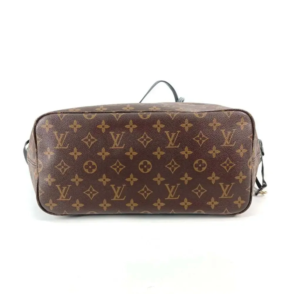 LOUIS VUITTON Black Monogram Canvas Neverfull MM Shoulder Bag